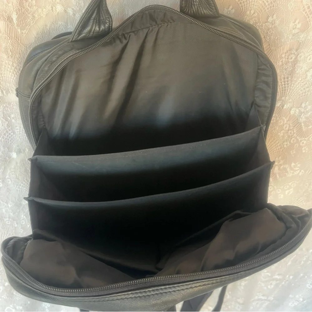 SWISS TECH GEAR Black Laptop/Tablet Pocket Case Shoulder Bag Messenger Backpack